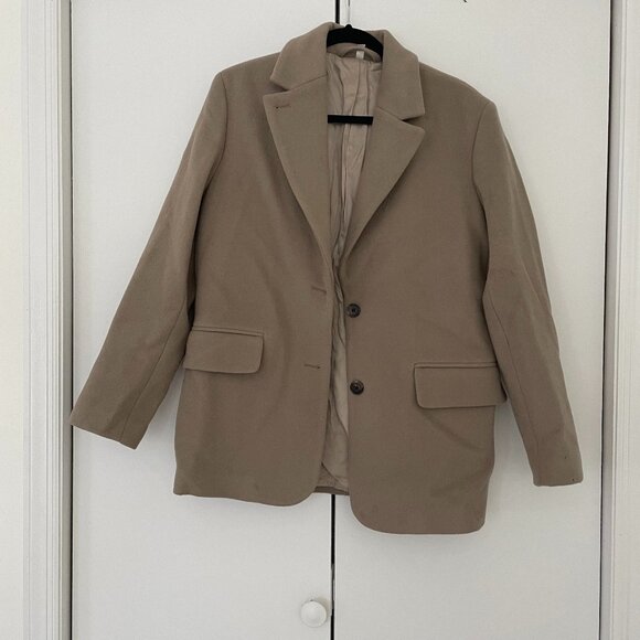 Manteco Beige Blazer in Size 4 - Picture 1 of 4